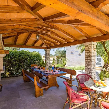 Villa Modern Mediterreanean By Villatinapula